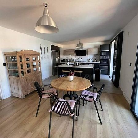 La Villa Jujubes Avec Piscine Chauffee - 5 Chambres Spacieuses Le Bois de Nefles  Luaran gambar