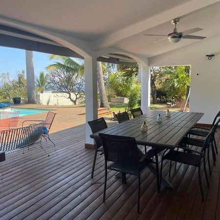 La Villa Jujubes Avec Piscine Chauffee - 5 Chambres Spacieuses Le Bois de Nefles  Luaran gambar